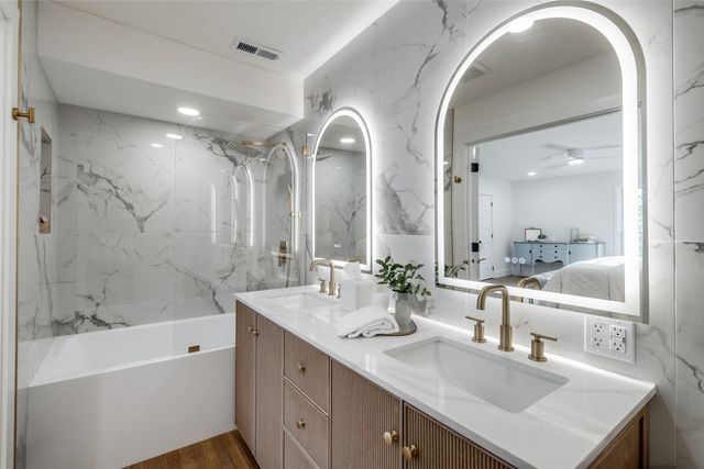 3503 B Dickason Avenue, Dallas, TX 75219