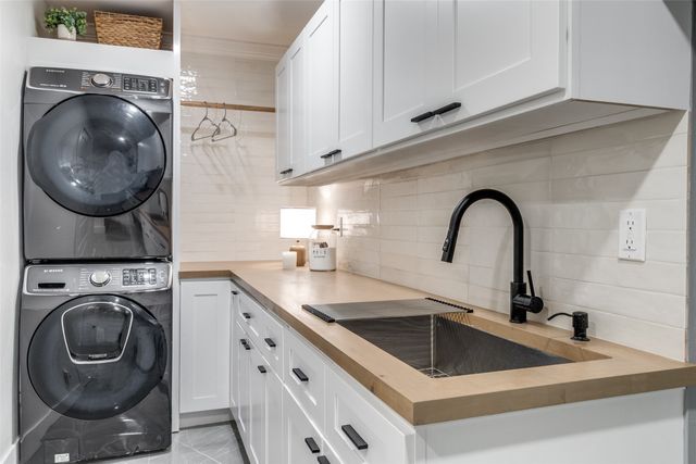 3503 B Dickason Avenue, Dallas, TX 75219