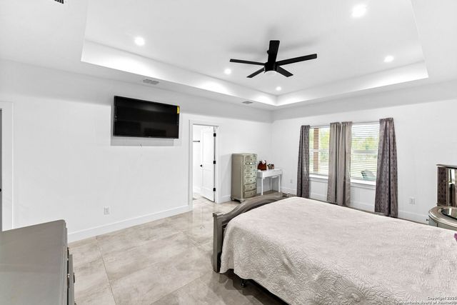 7074 Newman Blvd, Kyle, TX 78640