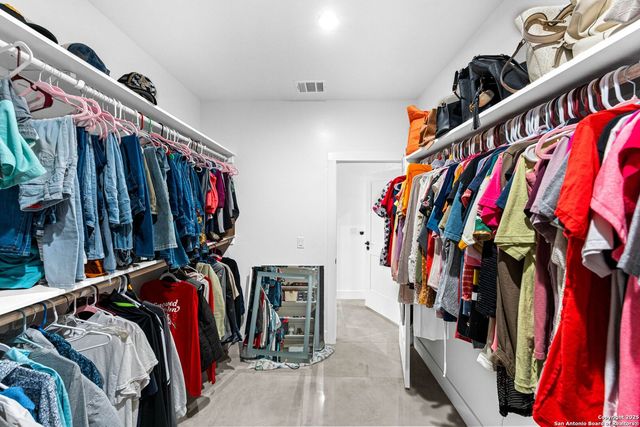 7074 Newman Blvd, Kyle, TX 78640