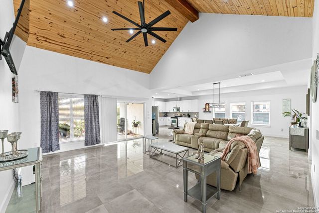 7074 Newman Blvd, Kyle, TX 78640