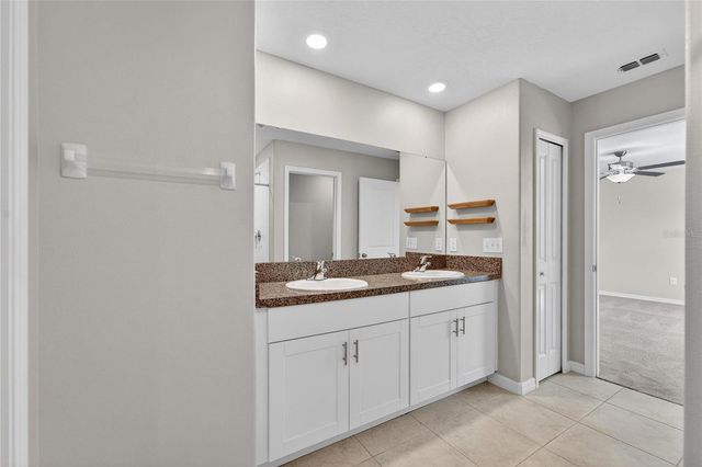 12905 WILDFLOWER MEADOW DRIVE, Riverview, FL 33579