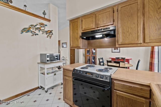 434 Oregon Trail, Hubert, NC 28539