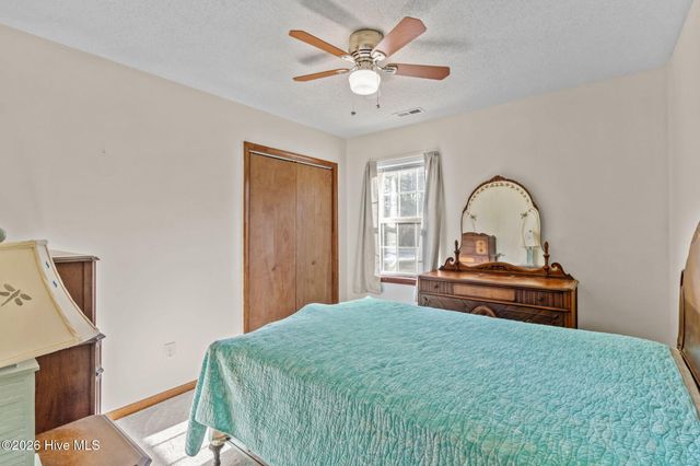 434 Oregon Trail, Hubert, NC 28539