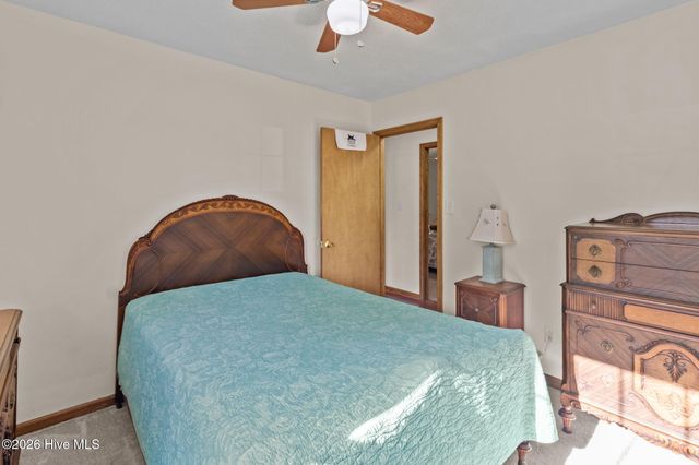 434 Oregon Trail, Hubert, NC 28539