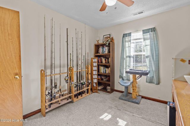 434 Oregon Trail, Hubert, NC 28539