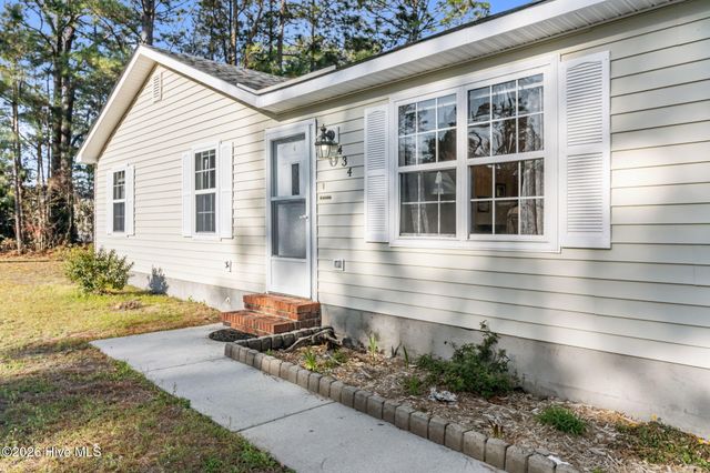 434 Oregon Trail, Hubert, NC 28539