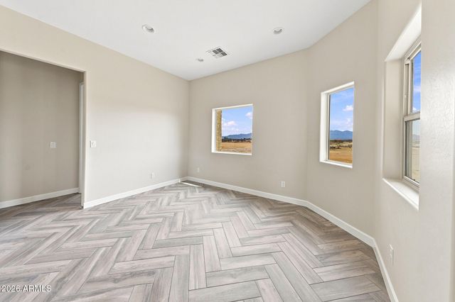 24079 N MORNING STAR Lane, Wittmann, AZ 85361