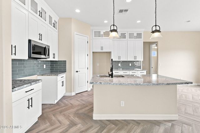 24079 N MORNING STAR Lane, Wittmann, AZ 85361