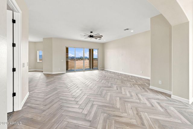 24079 N MORNING STAR Lane, Wittmann, AZ 85361