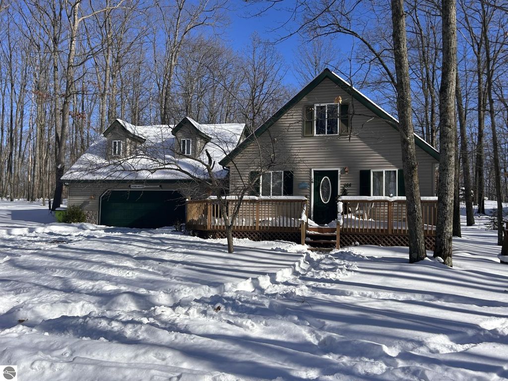 Image 1 of property listing at 144 Garfield, Roscommon, MI 48653