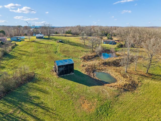 3819 Old Highway 13, Cumberland City, TN 37050