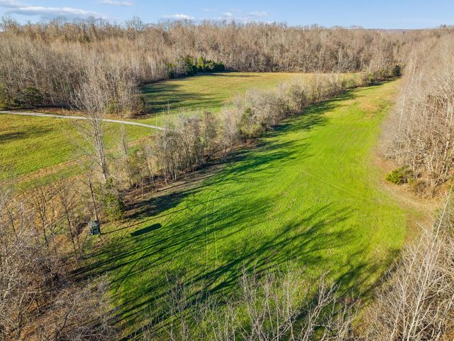 3819 Old Highway 13, Cumberland City, TN 37050