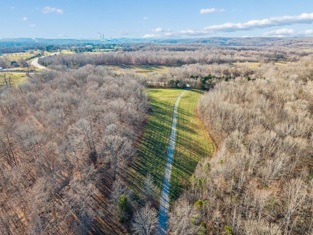 3819 Old Highway 13, Cumberland City, TN 37050