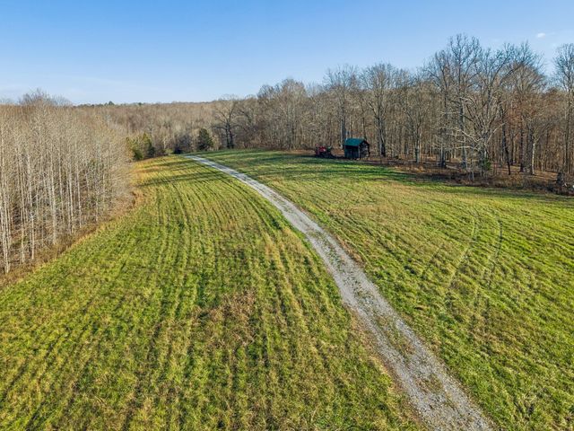 3819 Old Highway 13, Cumberland City, TN 37050