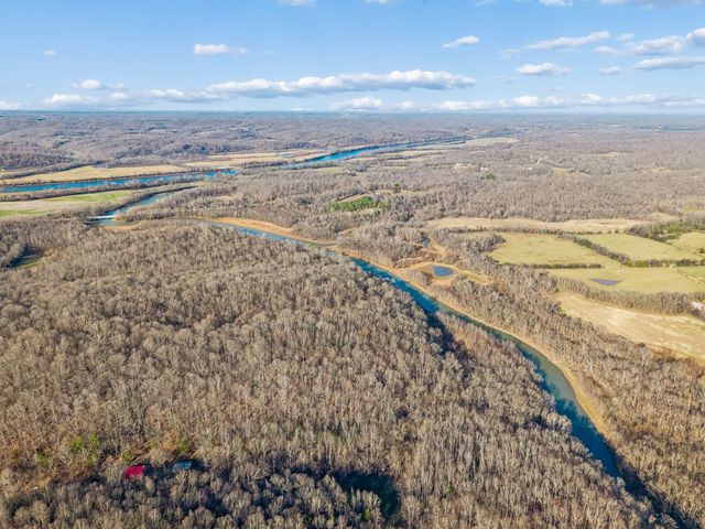 3819 Old Highway 13, Cumberland City, TN 37050