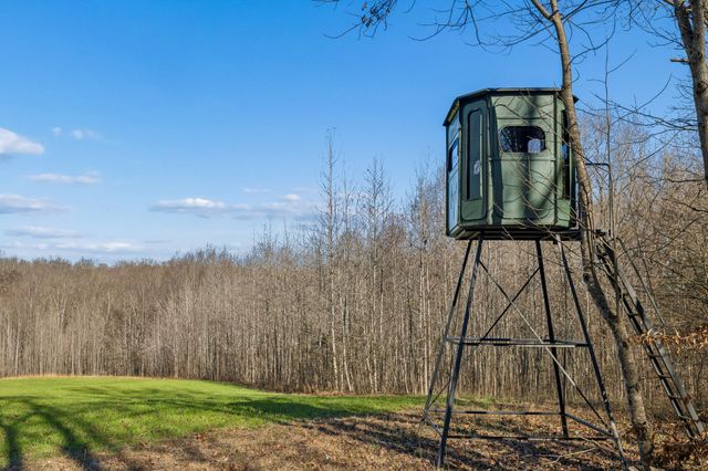 3819 Old Highway 13, Cumberland City, TN 37050