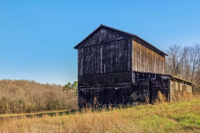 3819 Old Highway 13, Cumberland City, TN 37050