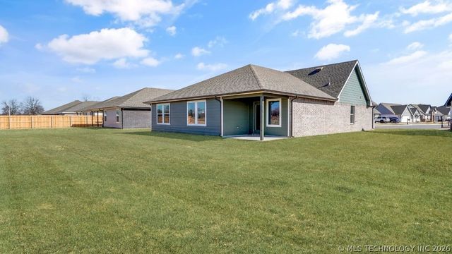 13154 S 100th East Avenue, Bixby, OK 74014