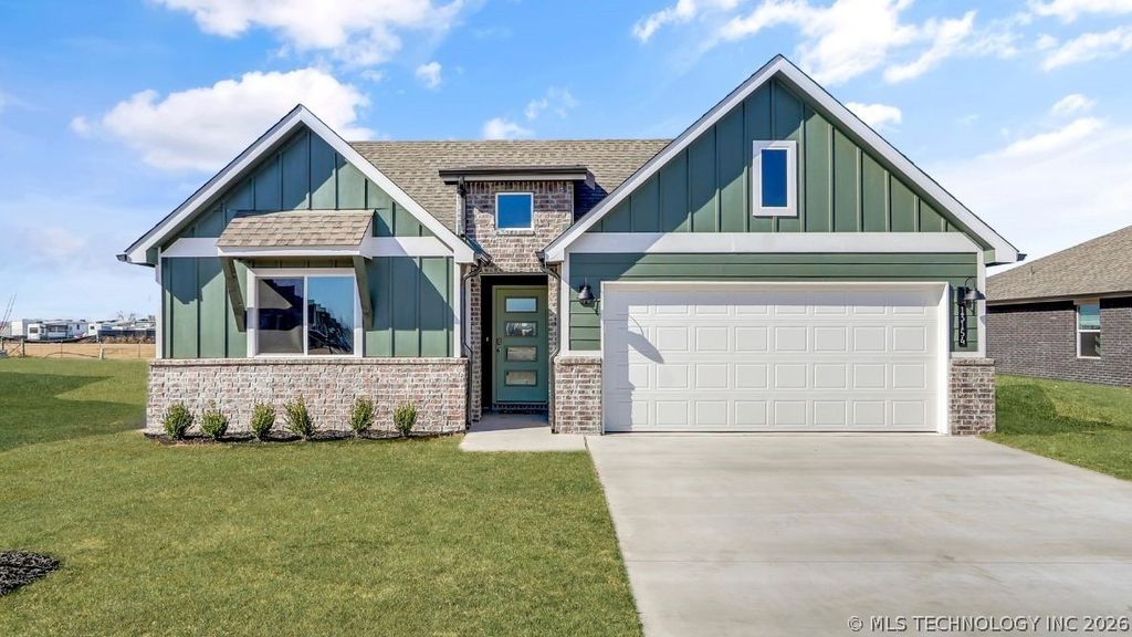 13154 S 100th East Avenue, Bixby, OK 74014