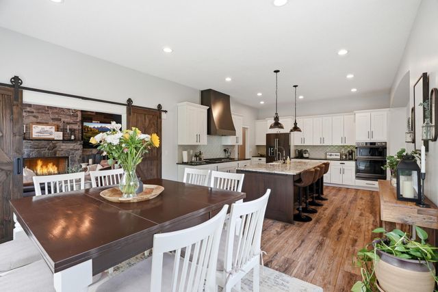 15385 50th Street N, Stillwater, MN 55082