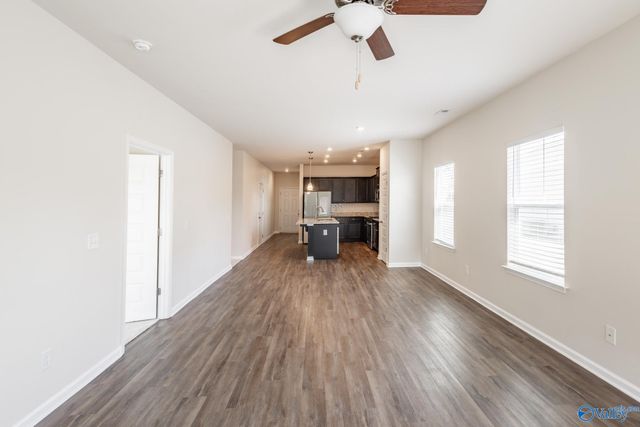 13019 Lantern Pointe Way, Harvest, AL 35749