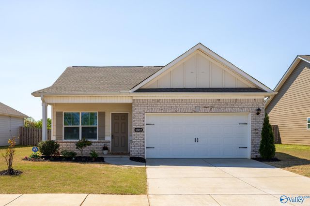 13019 Lantern Pointe Way, Harvest, AL 35749