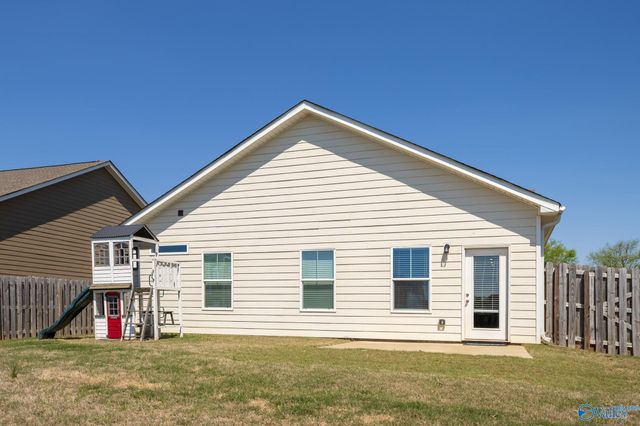 13019 Lantern Pointe Way, Harvest, AL 35749