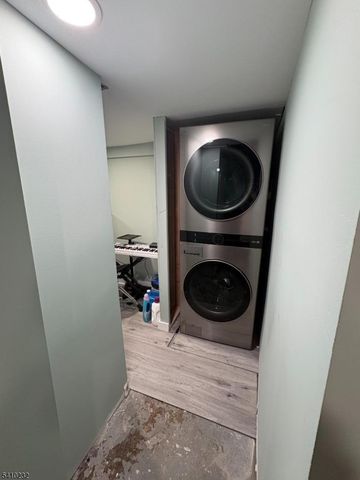 219 Stebbins Pl, Plainfield City, NJ 07063