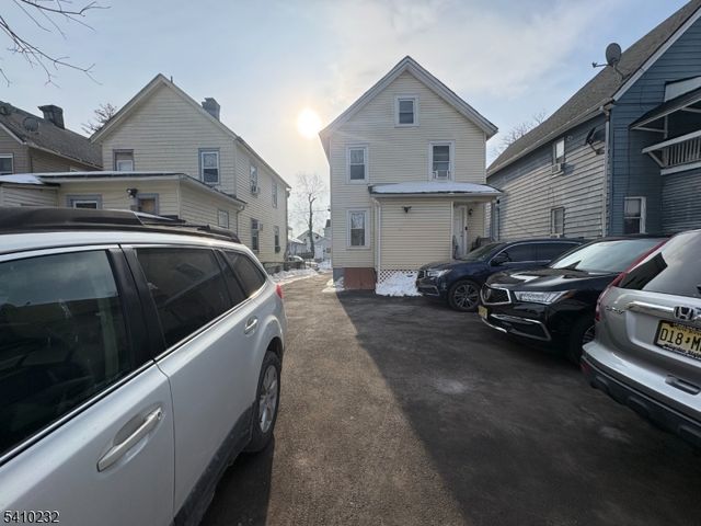 219 Stebbins Pl, Plainfield City, NJ 07063