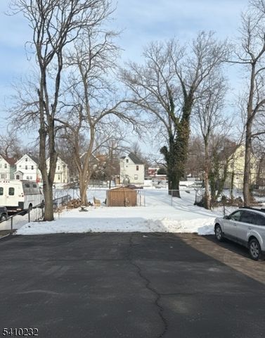 219 Stebbins Pl, Plainfield City, NJ 07063