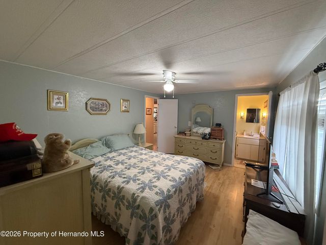 12567 Fairway Avenue, Brooksville, FL 34613