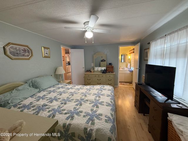 12567 Fairway Avenue, Brooksville, FL 34613