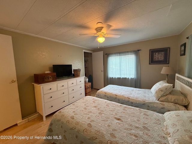 12567 Fairway Avenue, Brooksville, FL 34613