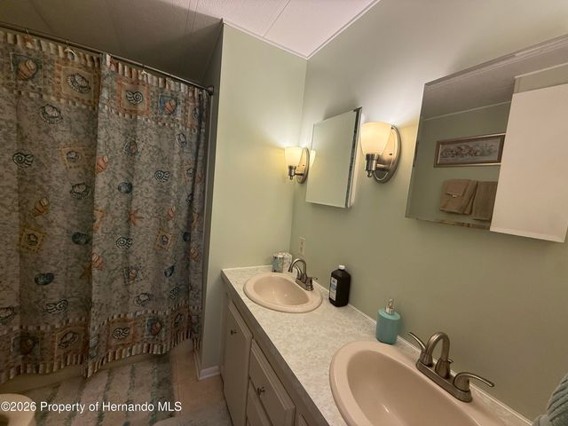 12567 Fairway Avenue, Brooksville, FL 34613