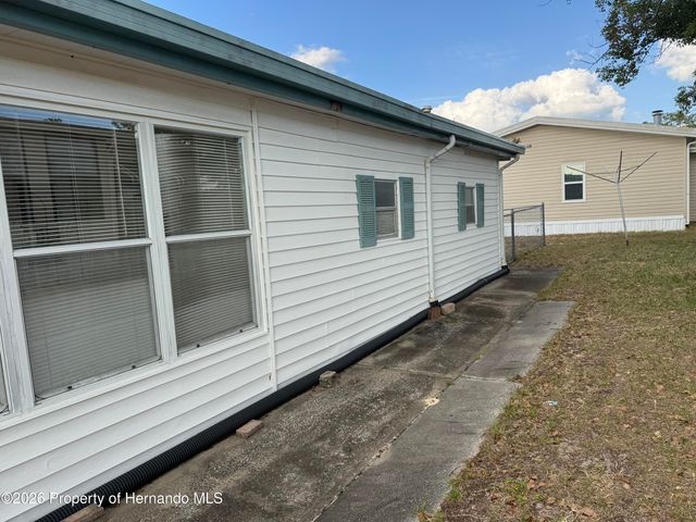 12567 Fairway Avenue, Brooksville, FL 34613