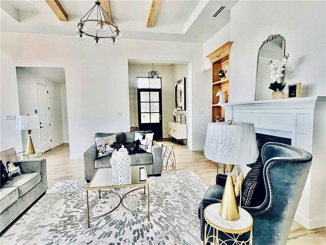 8401 Hwy 107, Mission, TX 78573