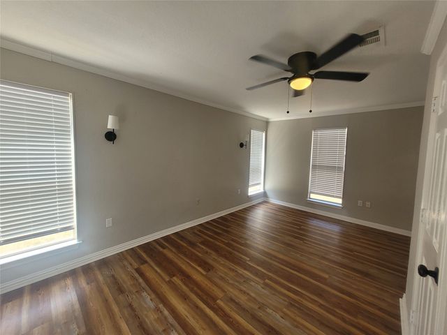 1921 Pelican Drive N, Pelican Bay, TX 76020