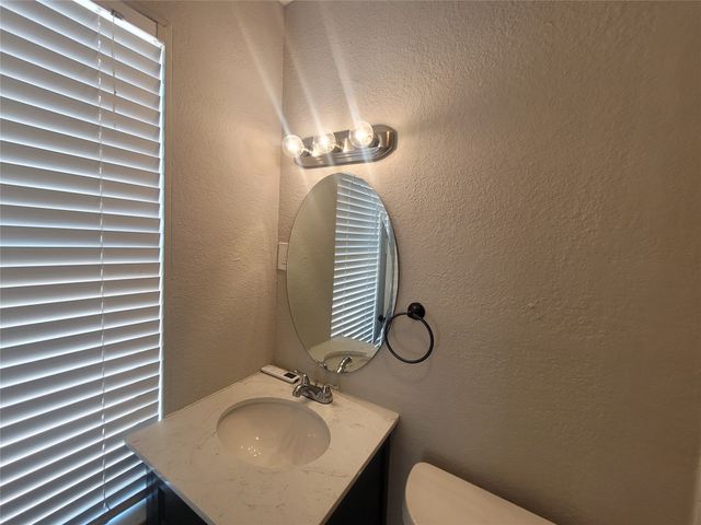 1921 Pelican Drive N, Pelican Bay, TX 76020