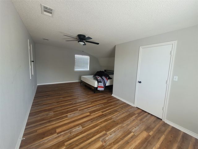 1921 Pelican Drive N, Pelican Bay, TX 76020