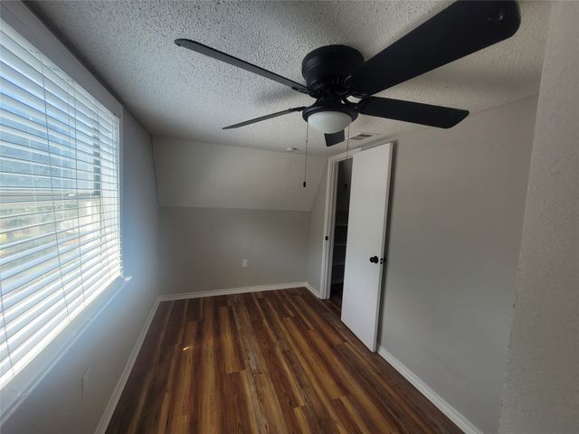 1921 Pelican Drive N, Pelican Bay, TX 76020