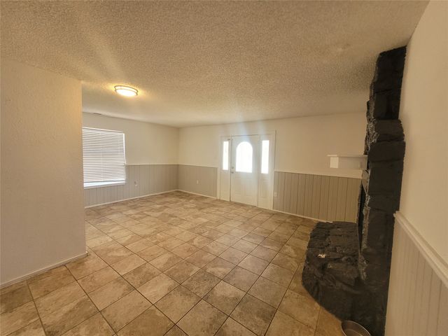 1921 Pelican Drive N, Pelican Bay, TX 76020