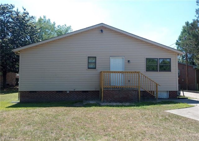 1303 Blackwood Court, Greensboro, NC 27405