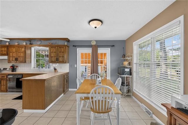 15007 Northern Hills Drive, Holt, MO 64068