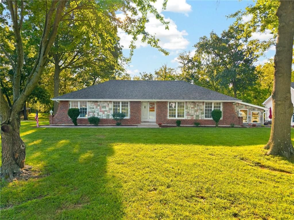 15007 Northern Hills Drive, Holt, MO 64068