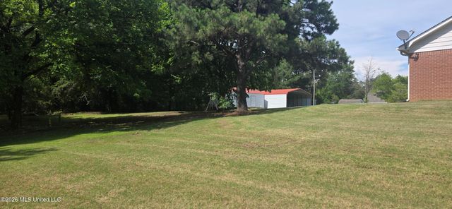 180 Stonewall Road, Byhalia, MS 38611