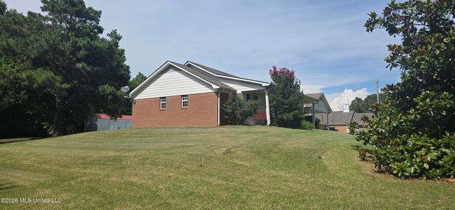 180 Stonewall Road, Byhalia, MS 38611