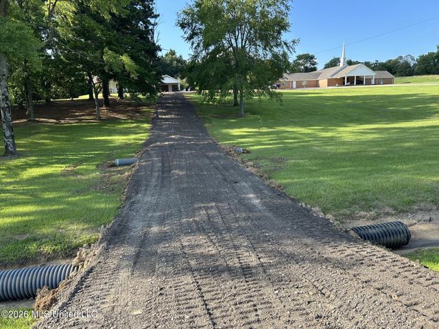 180 Stonewall Road, Byhalia, MS 38611