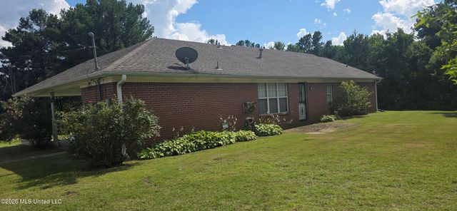 180 Stonewall Road, Byhalia, MS 38611