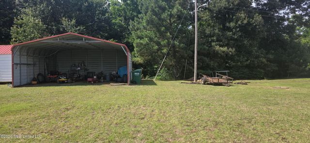 180 Stonewall Road, Byhalia, MS 38611